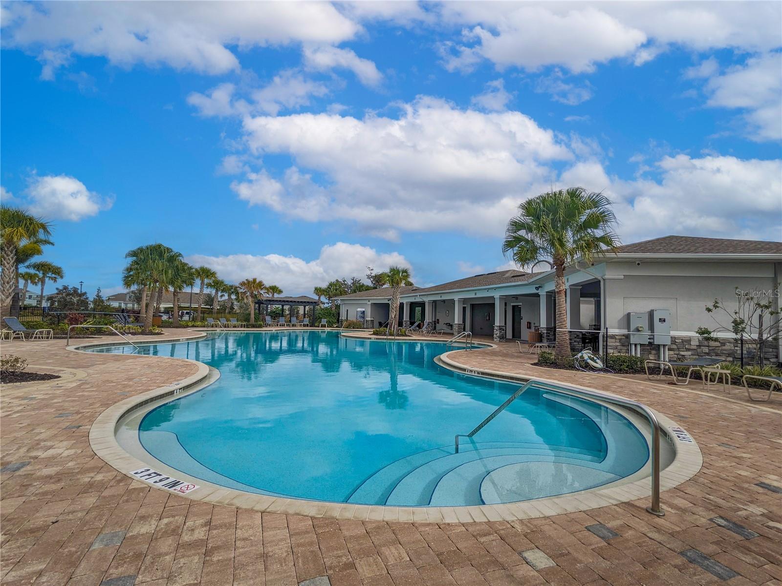 SILVERSTONE NORTH PH IA & IB - Residential Lease