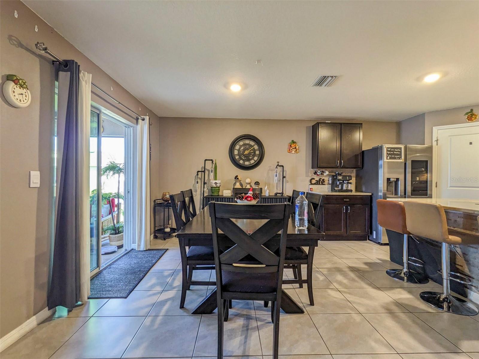 SILVERSTONE NORTH PH IA & IB - Residential Lease