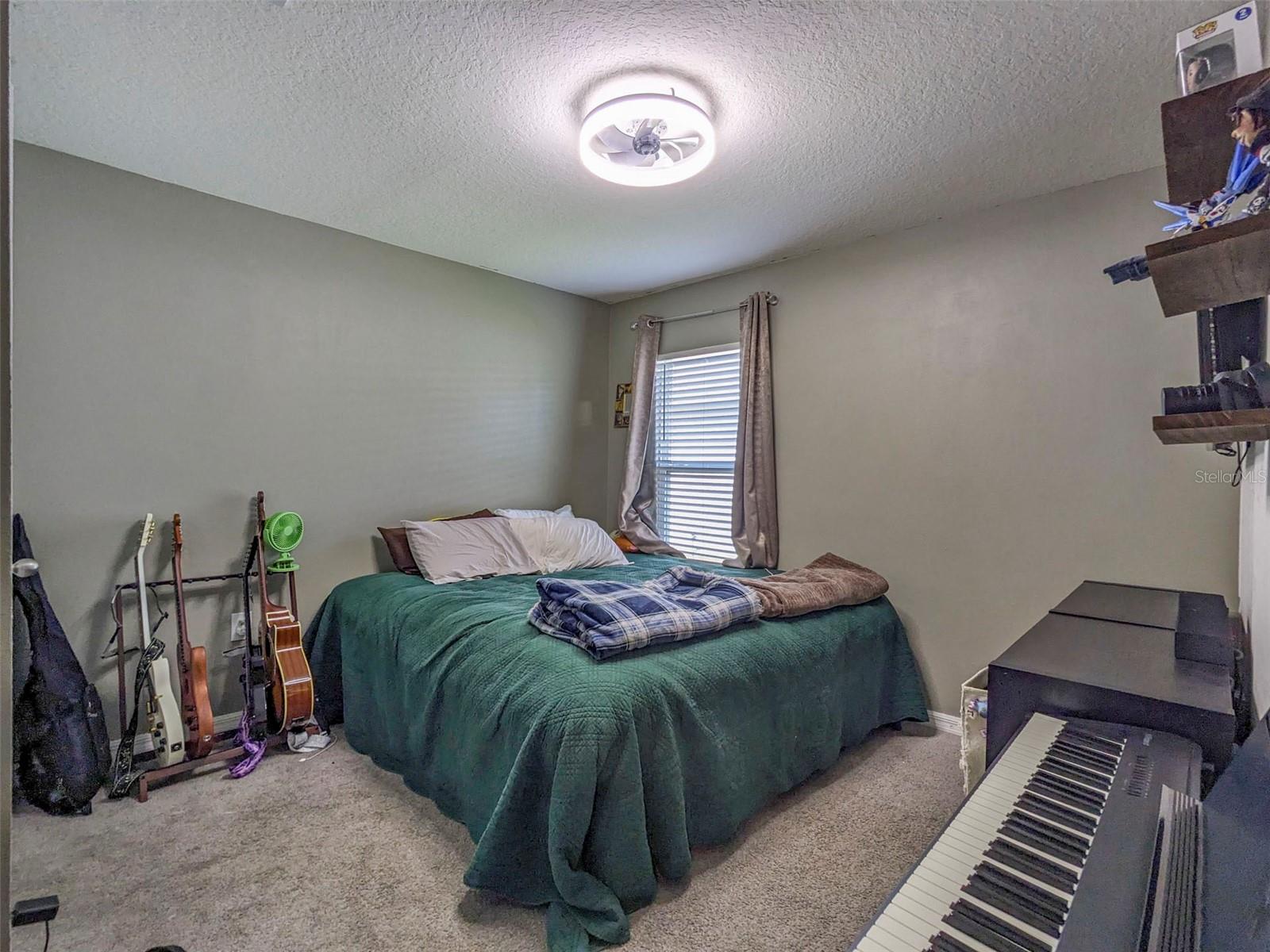 SILVERSTONE NORTH PH IA & IB - Residential Lease