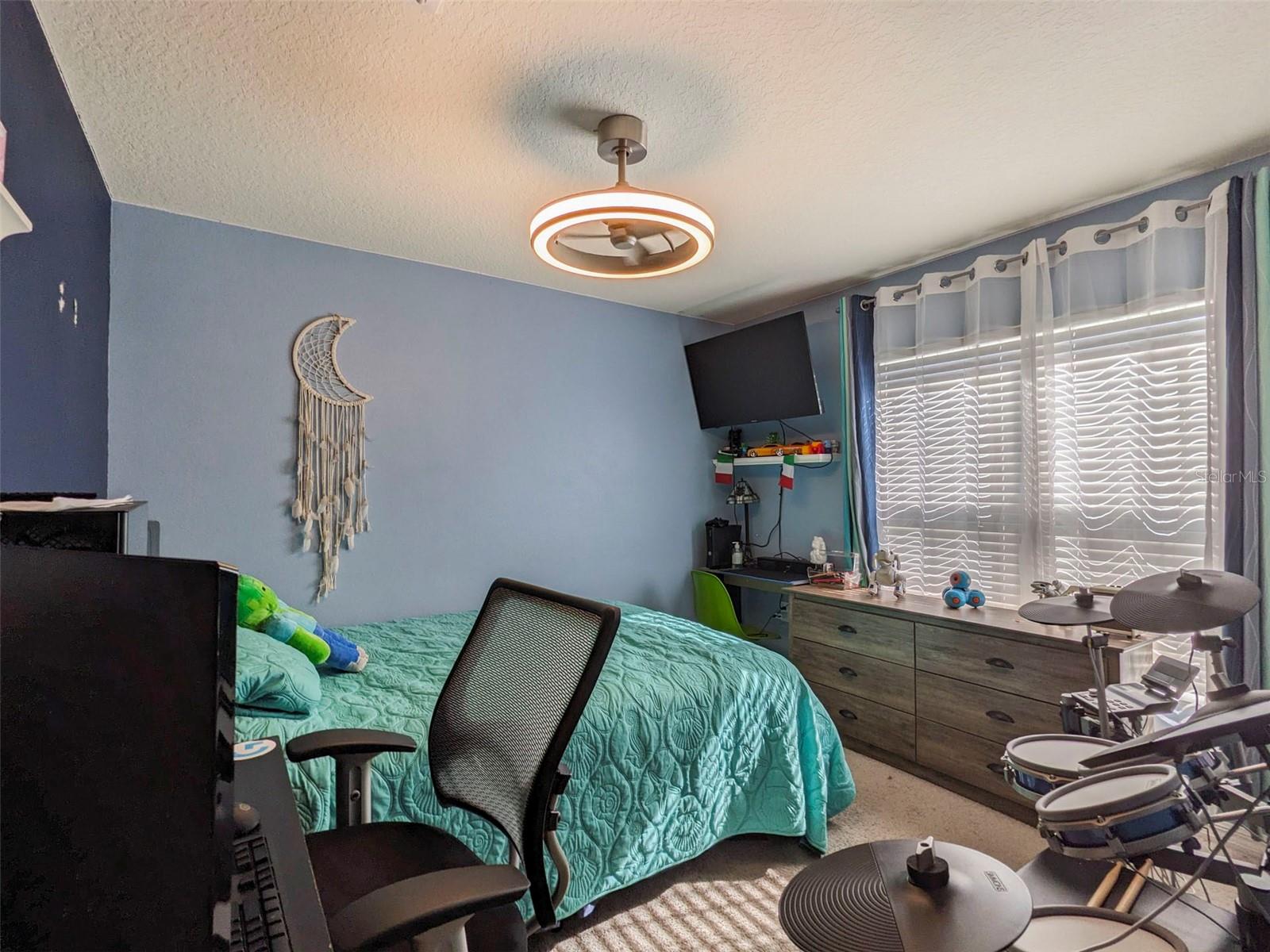 SILVERSTONE NORTH PH IA & IB - Residential Lease