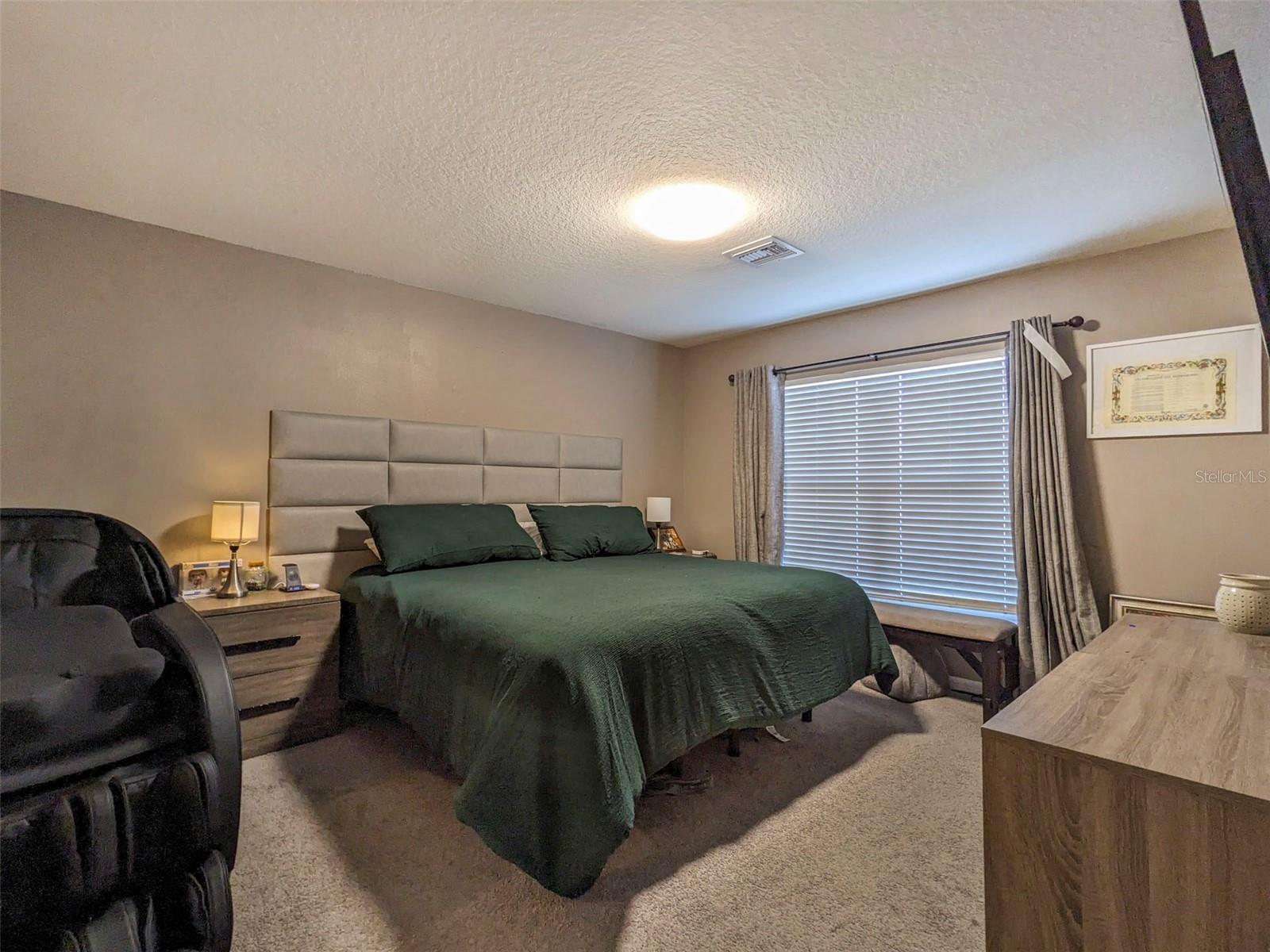 SILVERSTONE NORTH PH IA & IB - Residential Lease