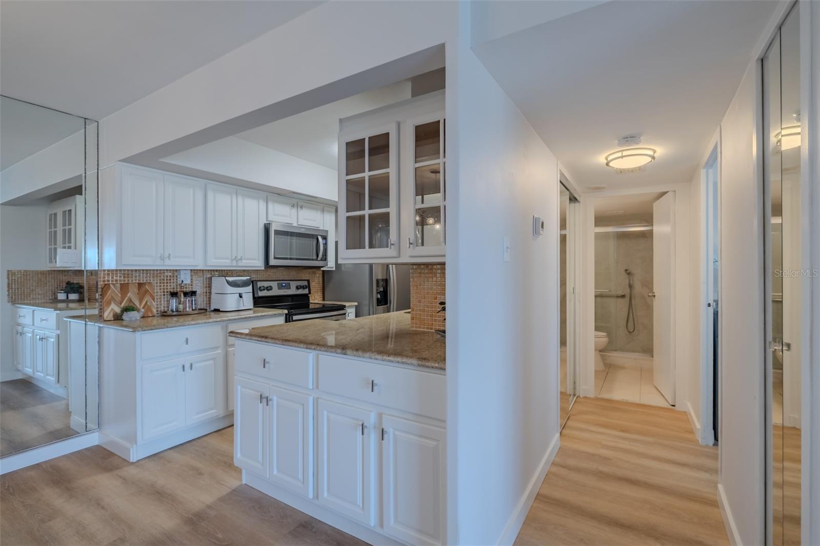 PARADISE ISLAND TOWERS CONDO - Residential