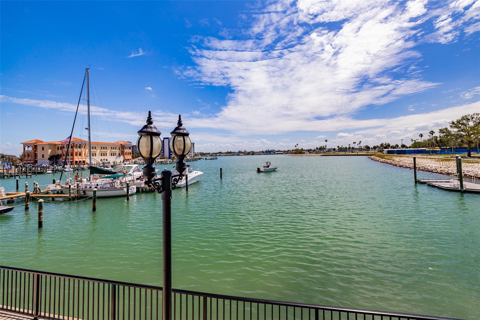 PARADISE ISLAND TOWERS CONDO - Residential