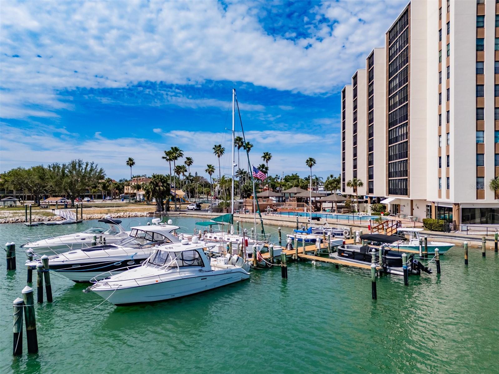 PARADISE ISLAND TOWERS CONDO - Residential