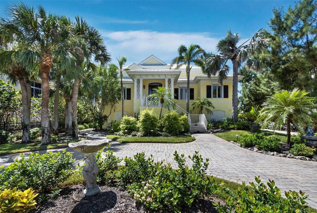 Photo of 6161 Gulf Of Mexico Drive, Longboat Key, FL 34228 (MLS # A4665992)