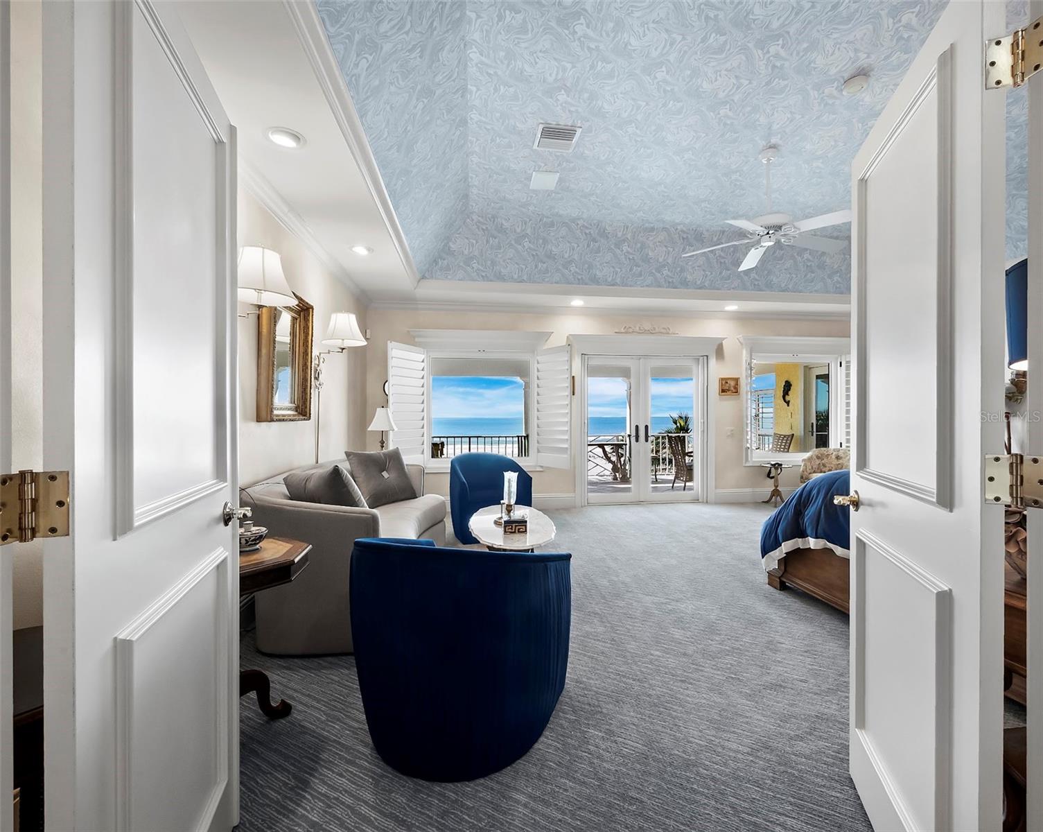 SLEEPY LAGOON - Residential