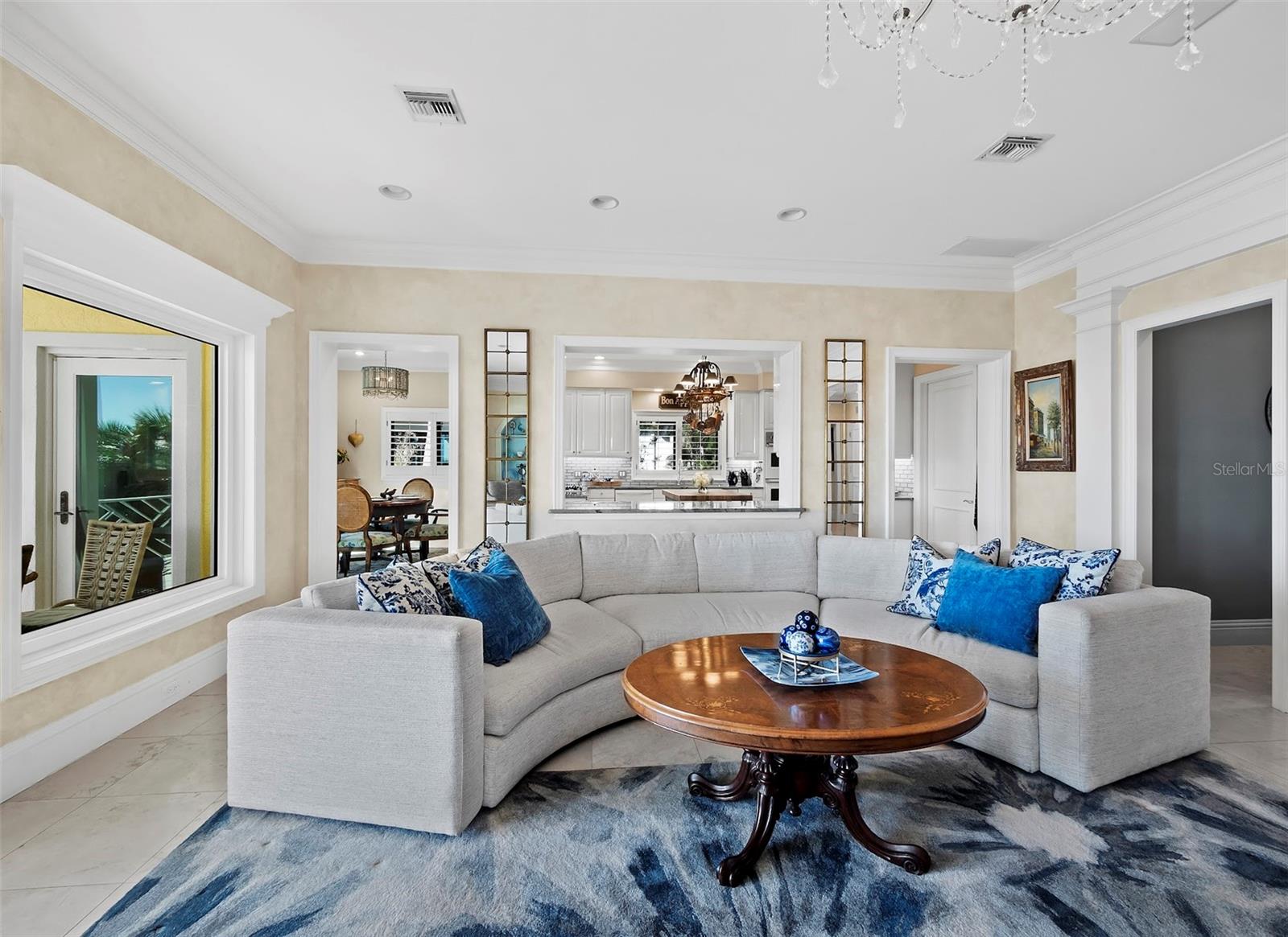 SLEEPY LAGOON - Residential