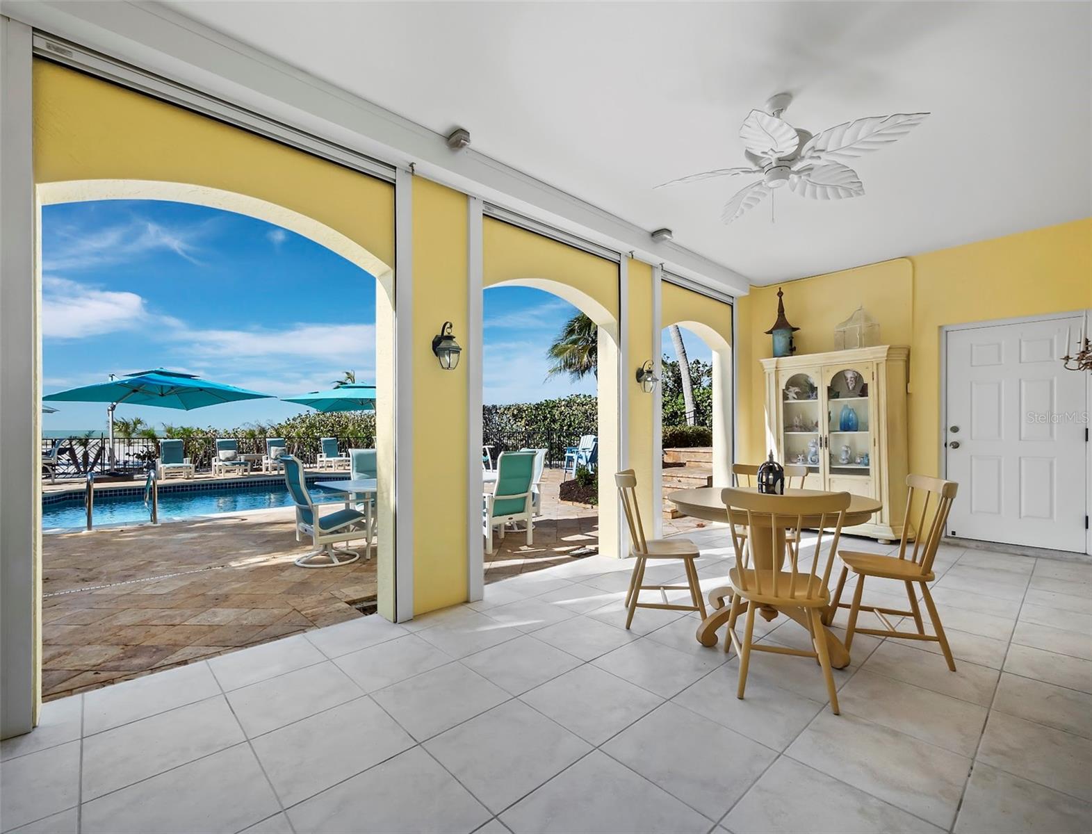 SLEEPY LAGOON - Residential