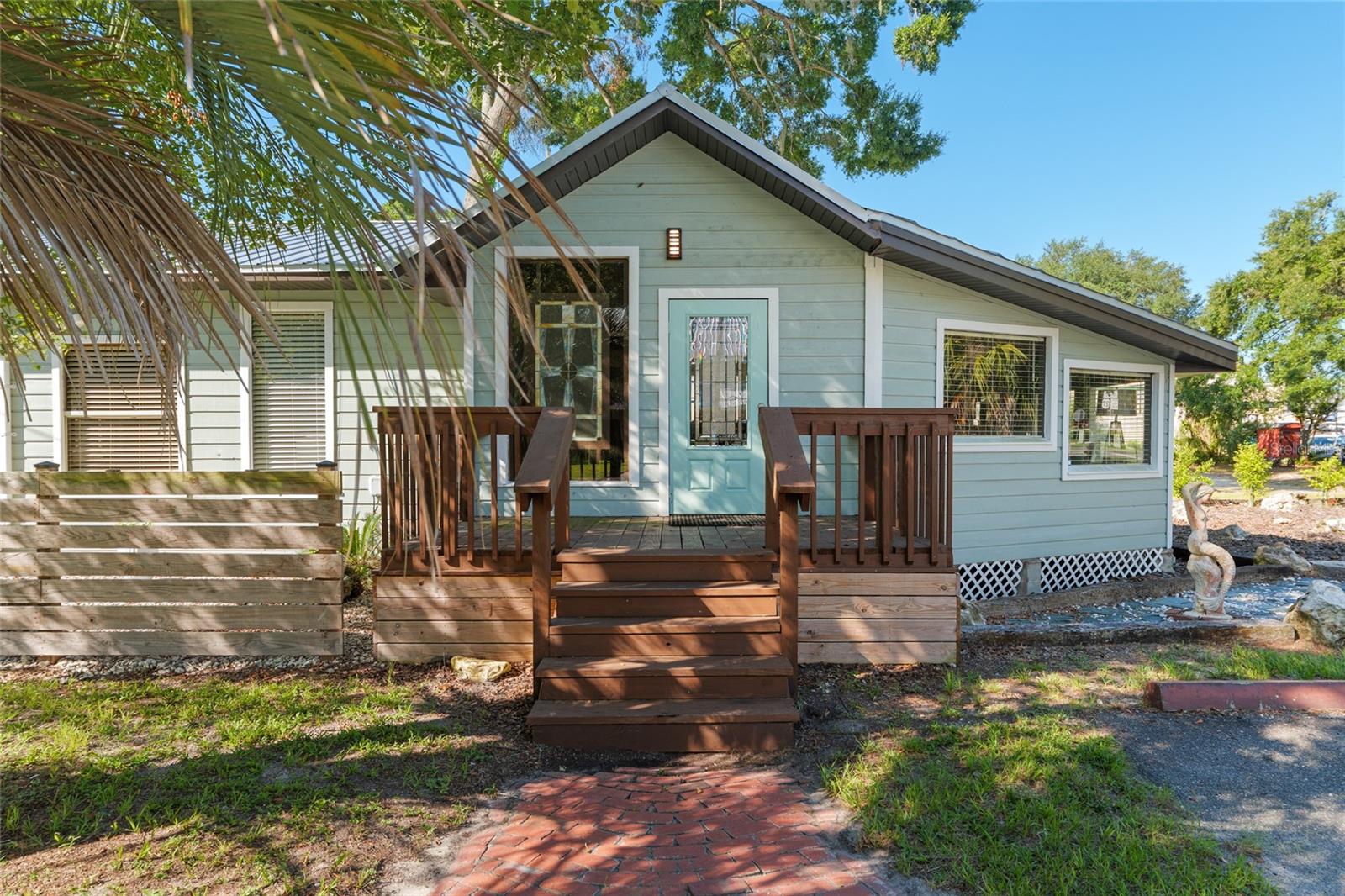 18683 HIGH SPRINGS MAIN STREET