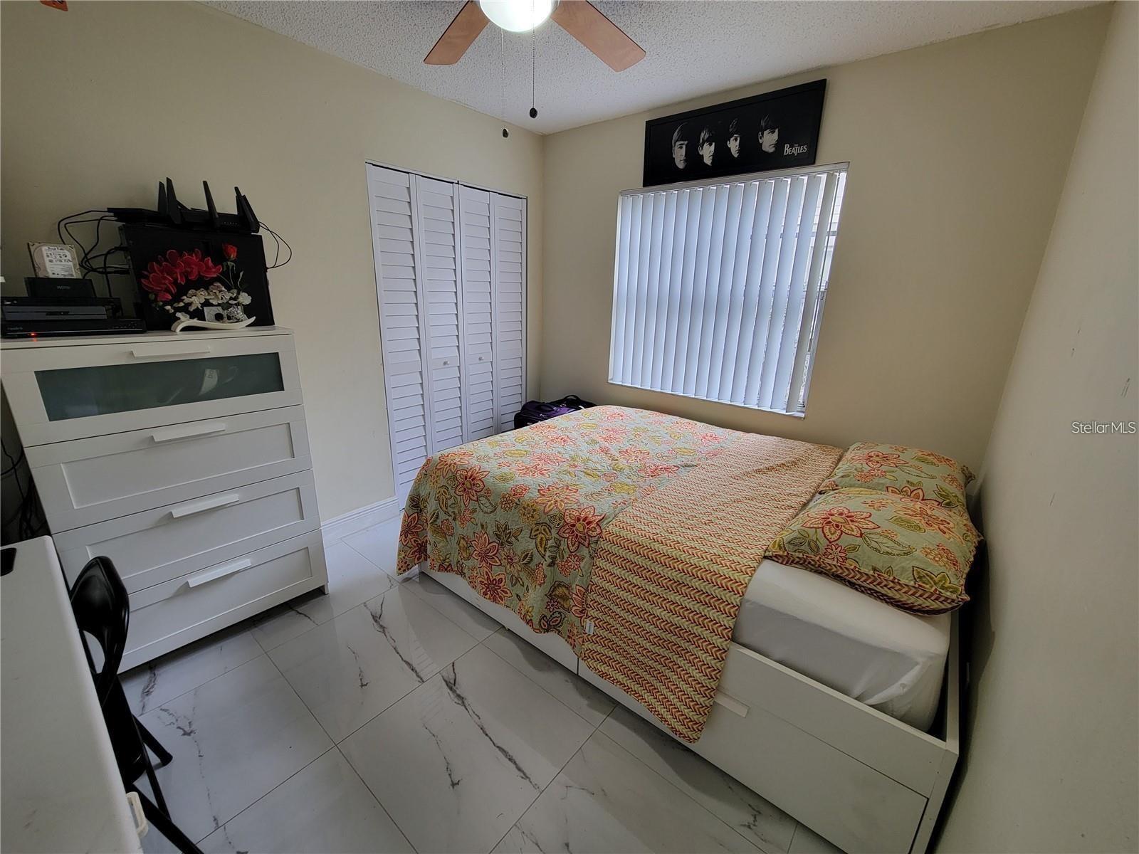 PRESIDENTIAL MANOR - Residential