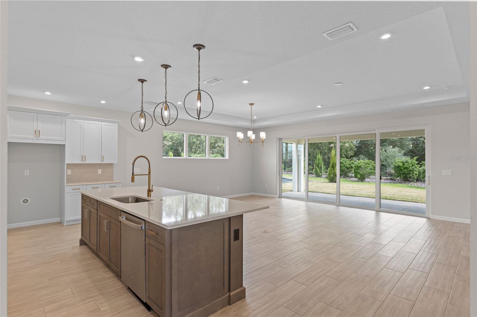 KH CW HAMMOCK OAKS LLC - Residential