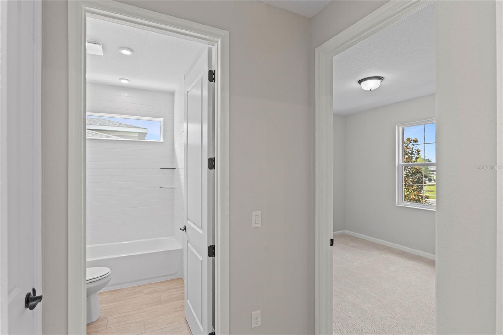 KH CW HAMMOCK OAKS LLC - Residential