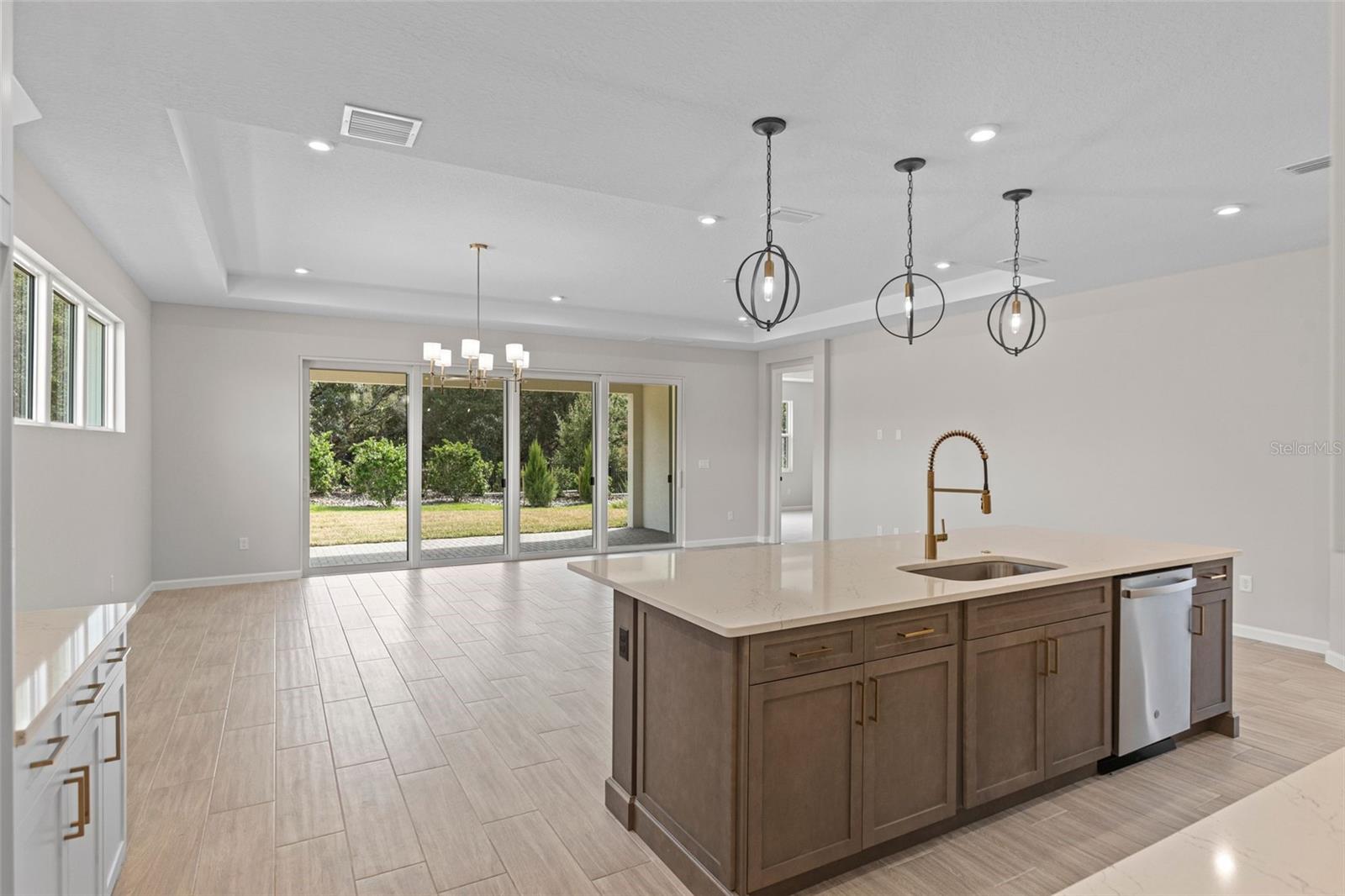 KH CW HAMMOCK OAKS LLC - Residential