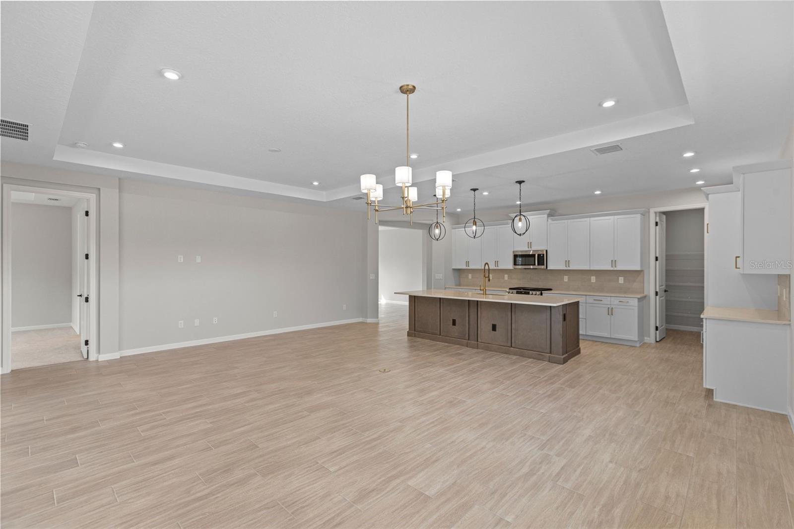 KH CW HAMMOCK OAKS LLC - Residential