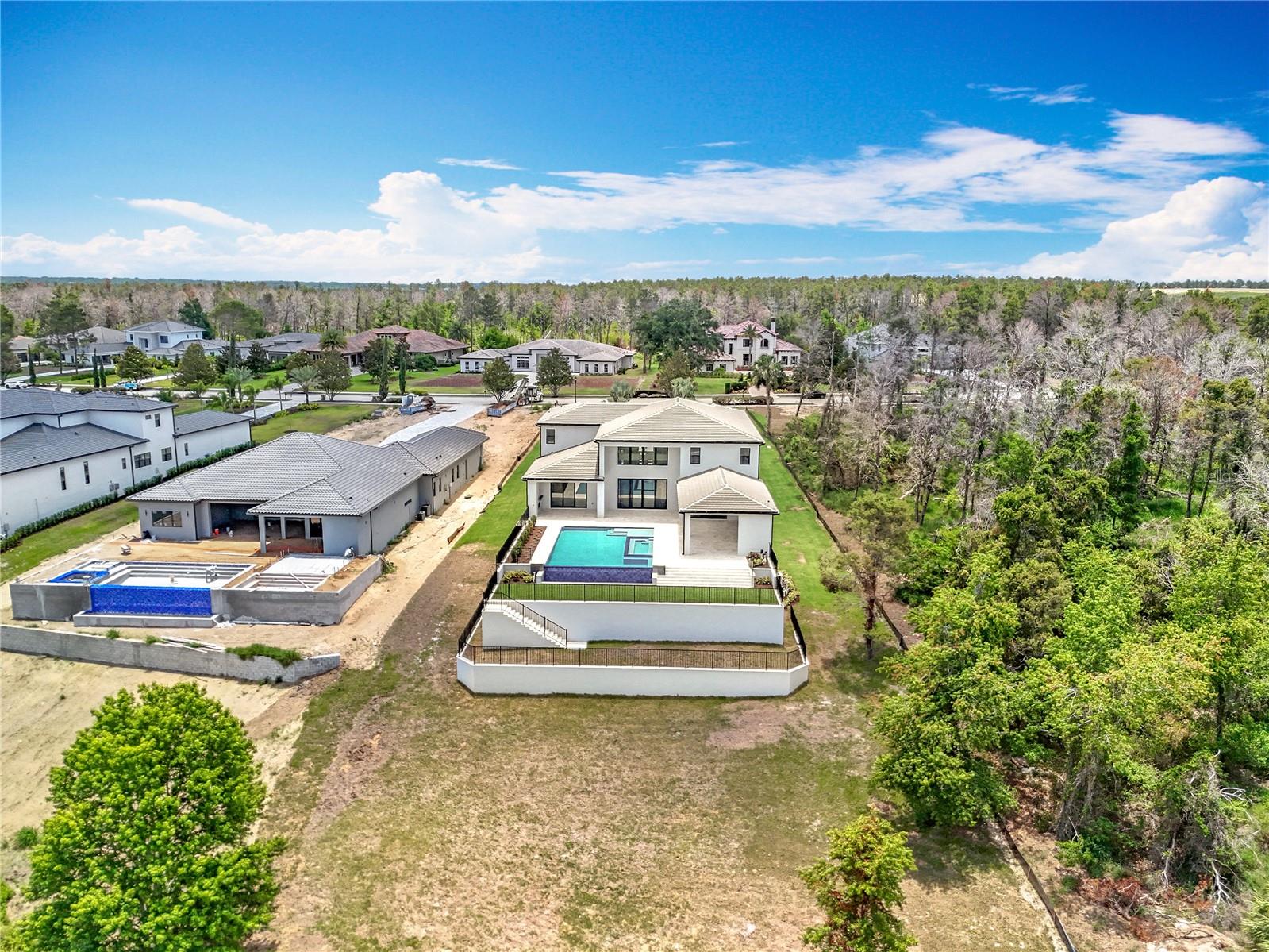 BELLA COLLINA SUB - Residential