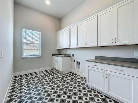 Tiny photo for 15121 Pendio Drive, Montverde, FL 34756 (MLS # S5127451)