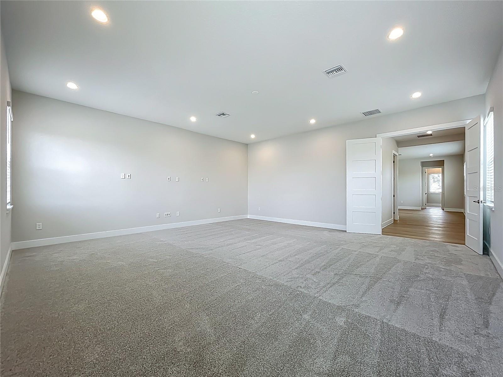 BELLA COLLINA SUB - Residential