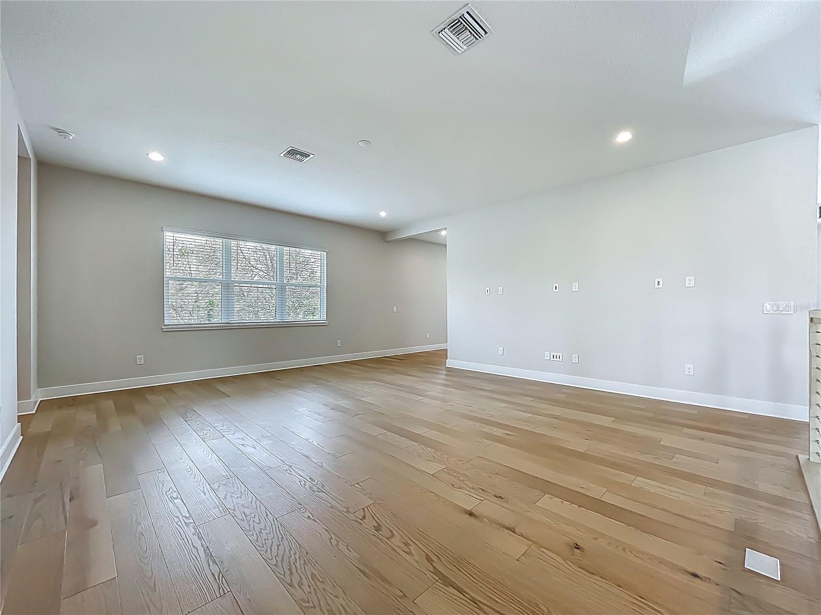 BELLA COLLINA SUB - Residential