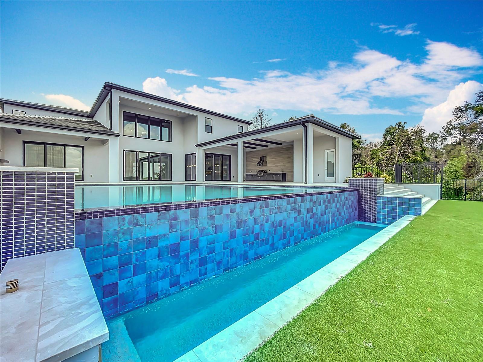 BELLA COLLINA SUB - Residential