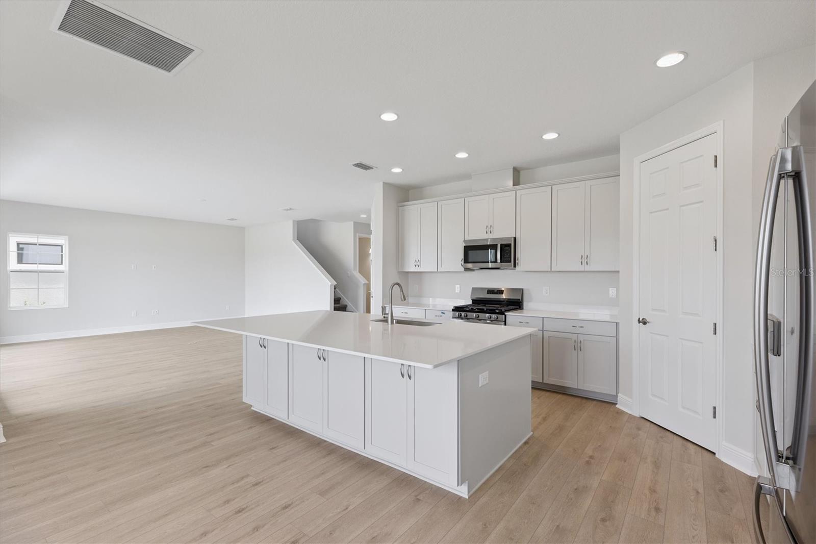 8517 DOVE BOG TERRACE