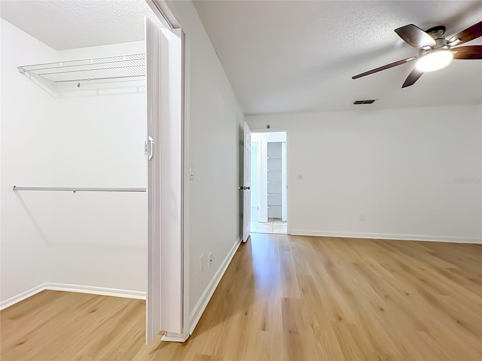 MOSS POINTE - Residential