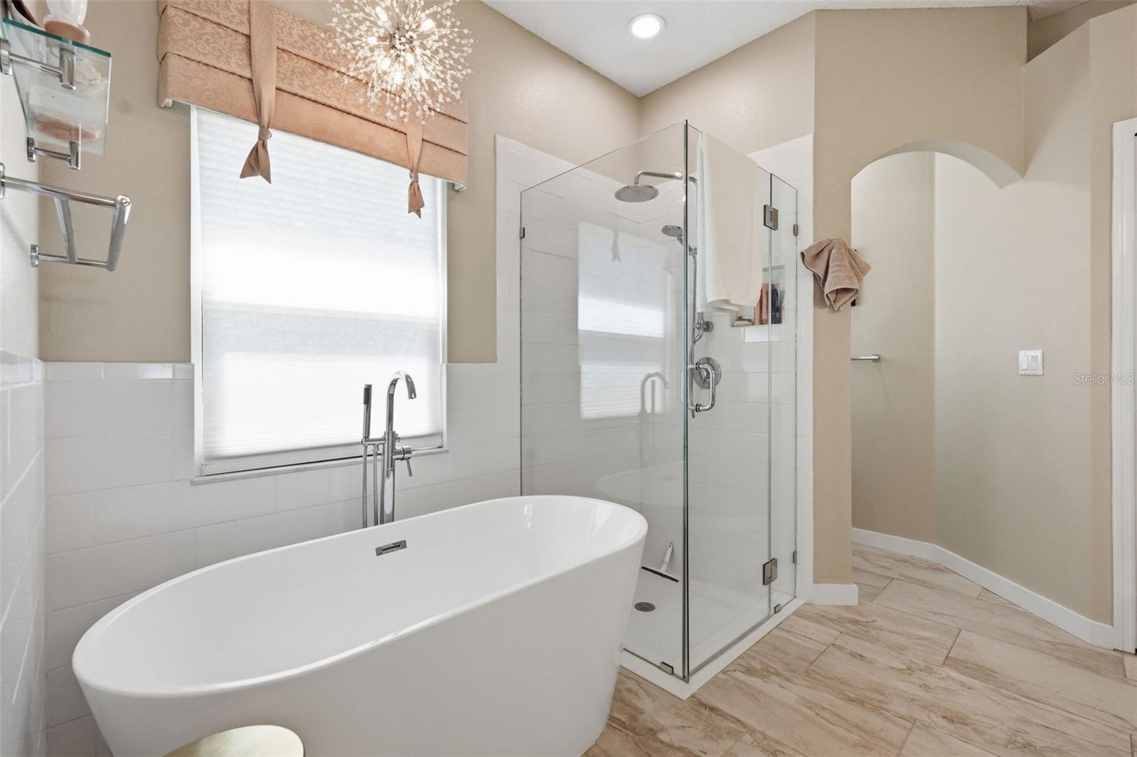 KEY VISTA PH 04 - Residential