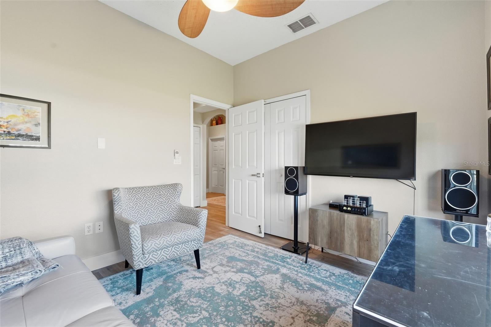 KEY VISTA PH 04 - Residential