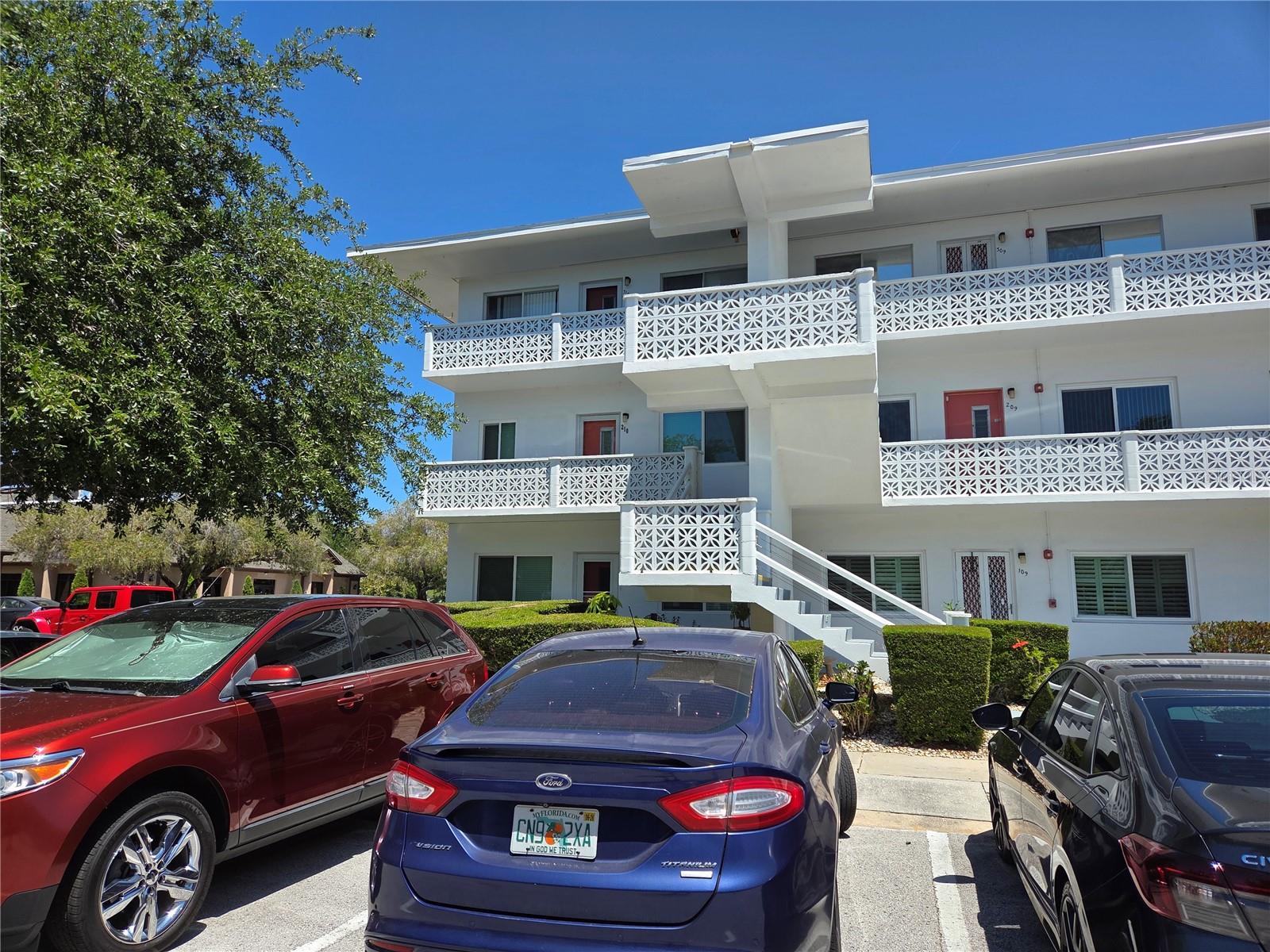 SEMINOLE GARDEN APTS CO-OP - Residential