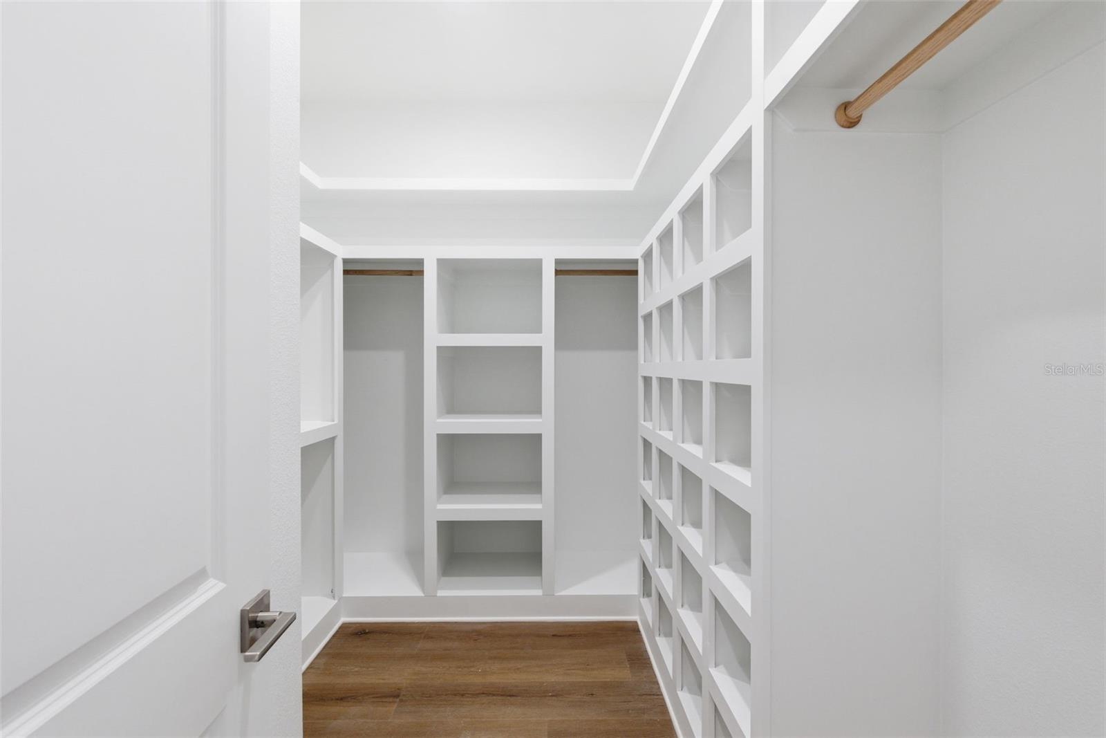 TYRONE - Residential