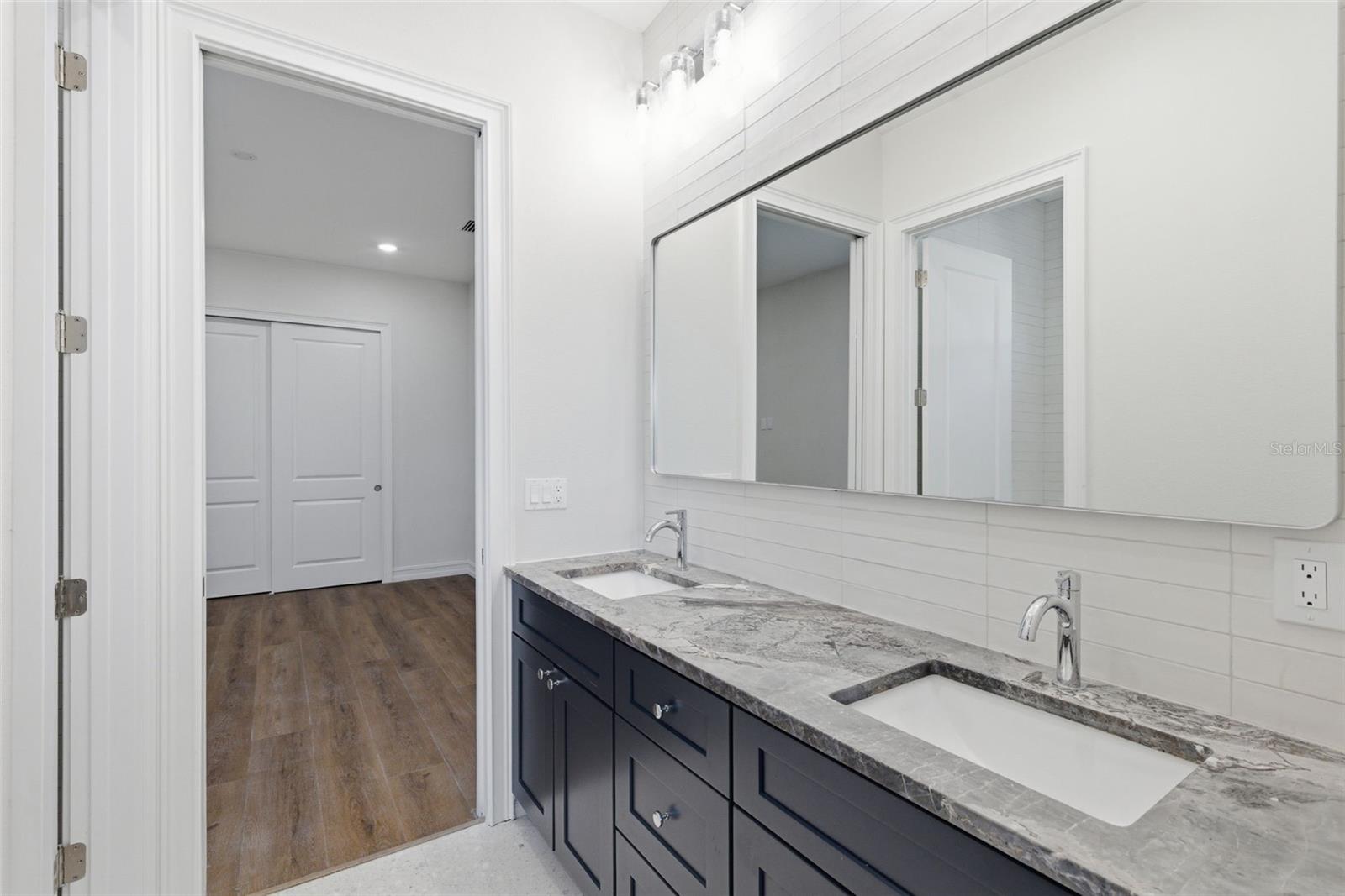 TYRONE - Residential