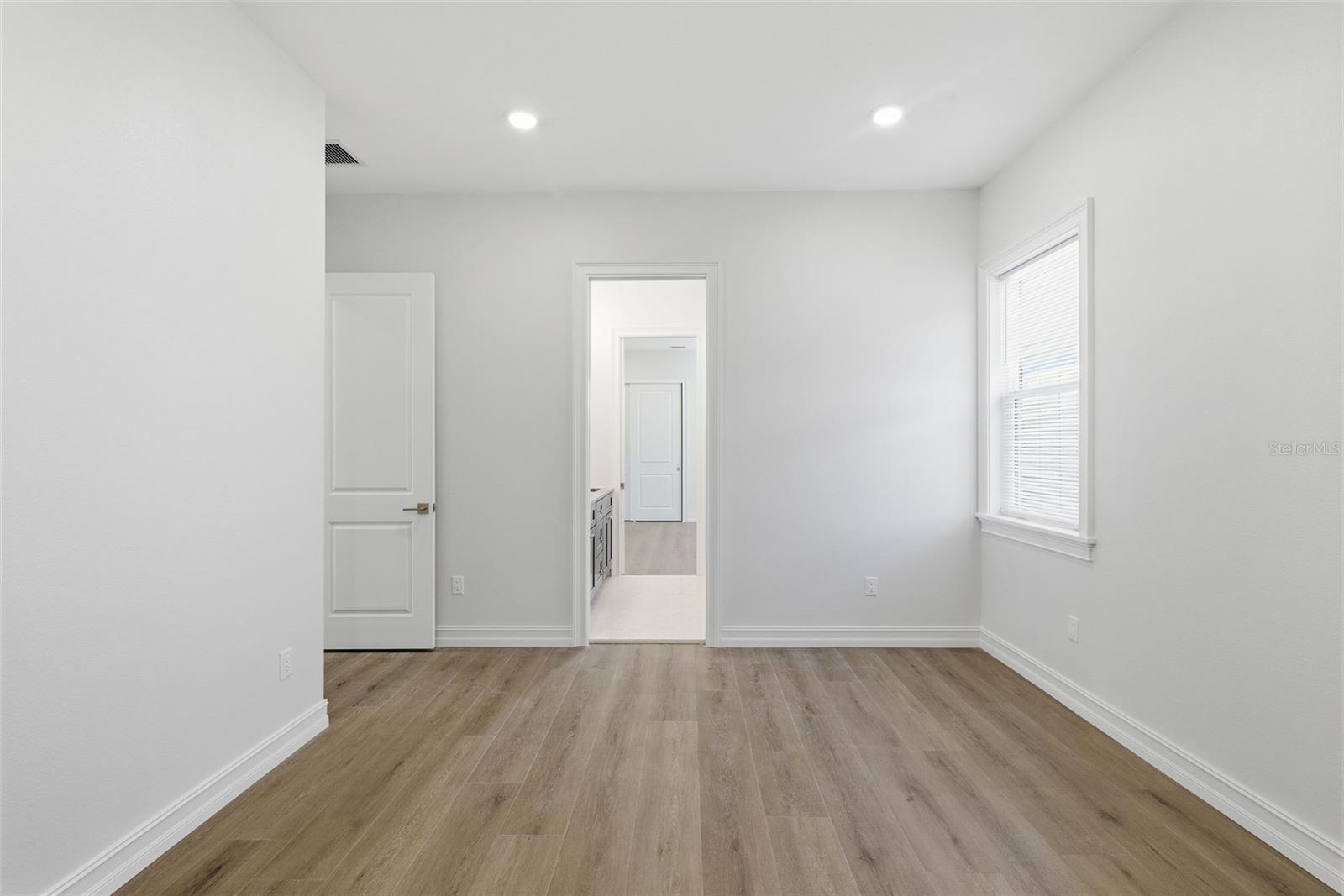 TYRONE - Residential