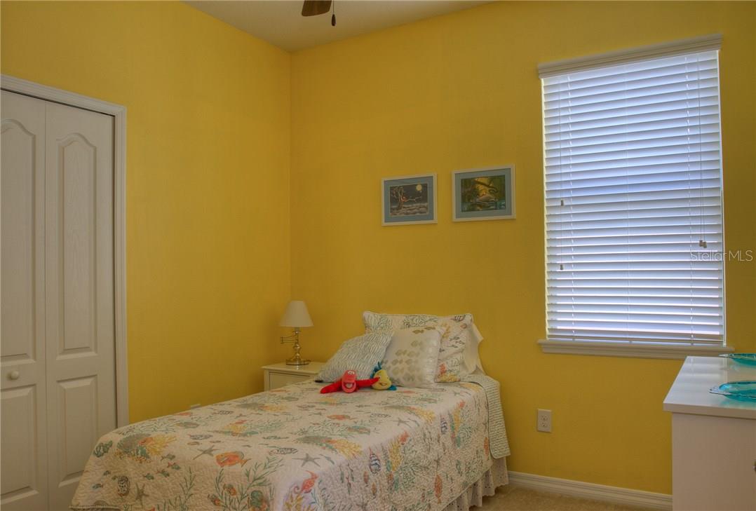 PALMER OAKS ESTATES UNIT 1 - Residential Lease