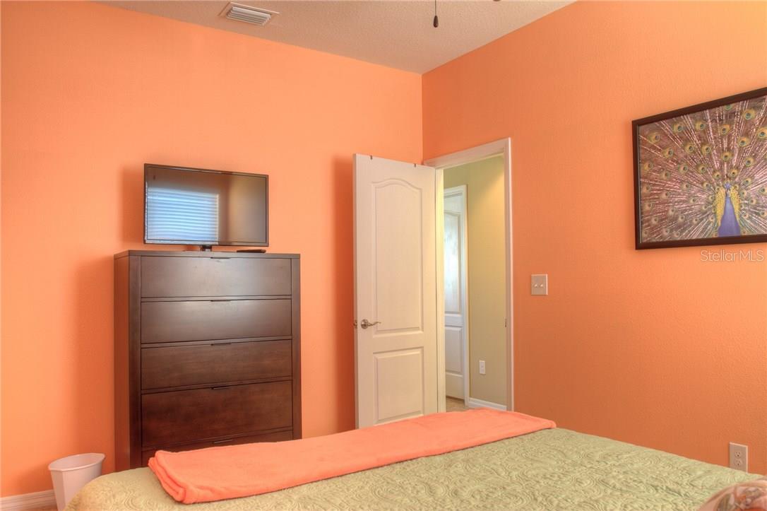 PALMER OAKS ESTATES UNIT 1 - Residential Lease