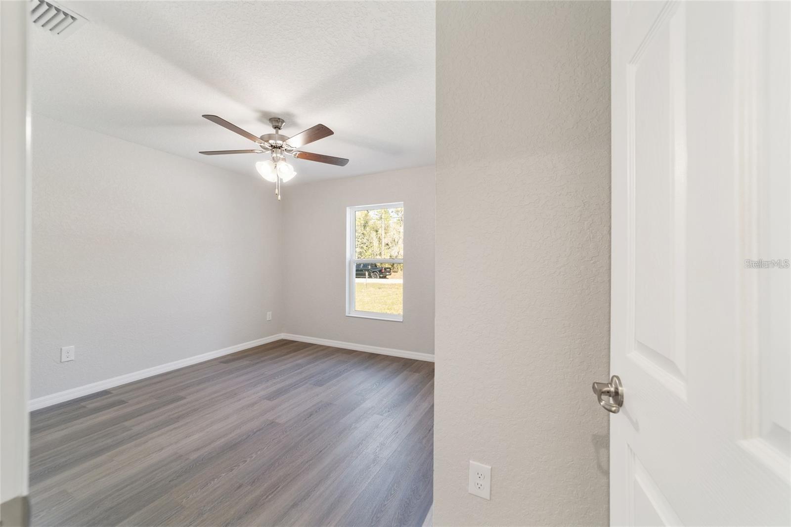 RAINBOW ACRES - Residential