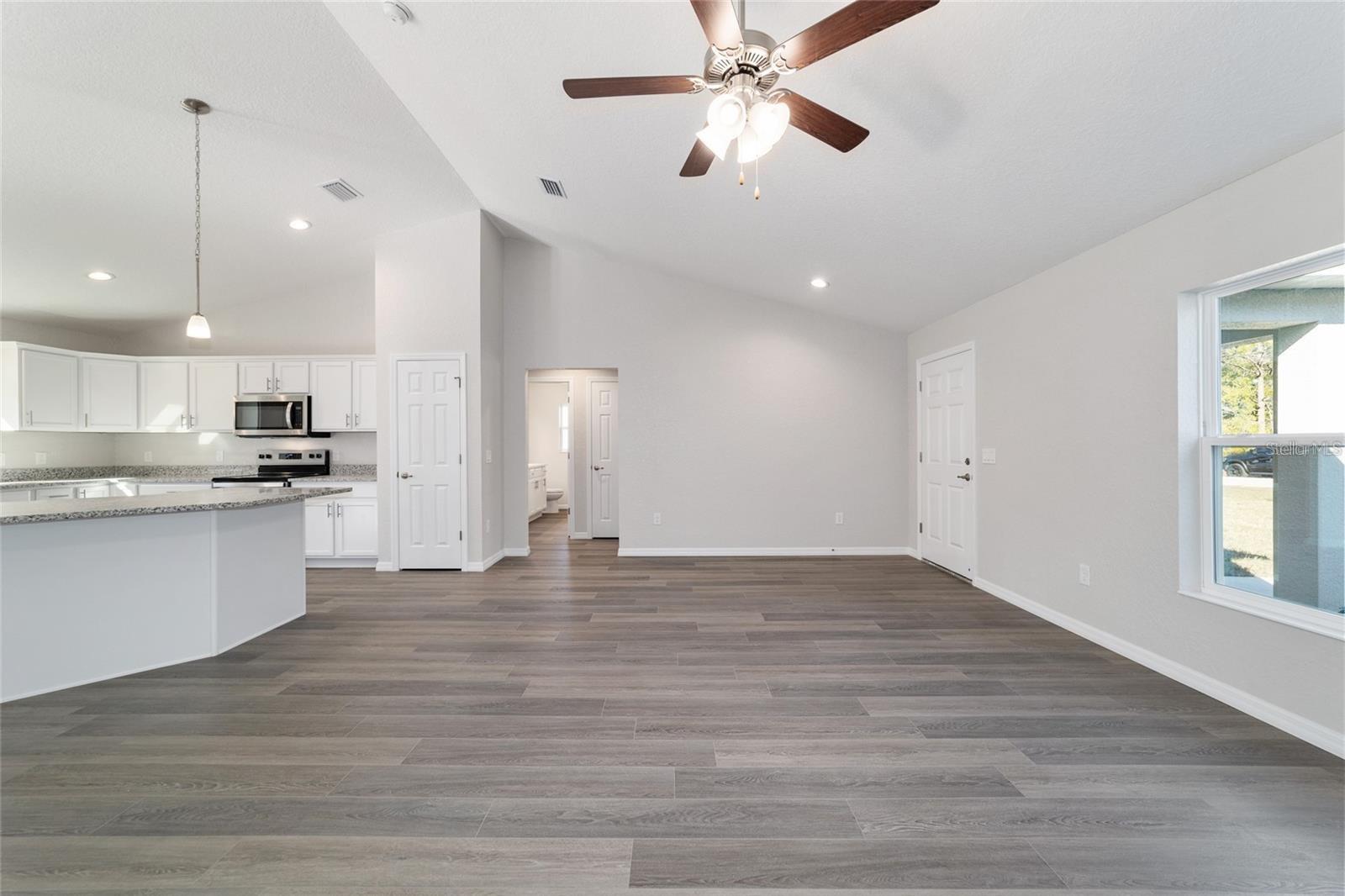 RAINBOW ACRES - Residential