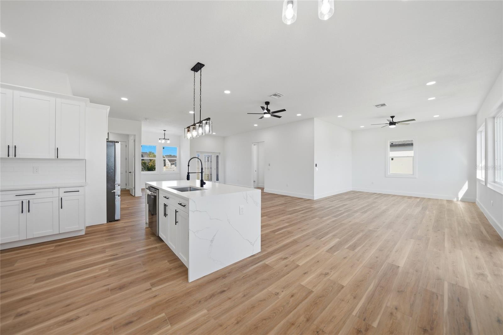 PUNTA GORDA ISLES SEC 20 - Residential