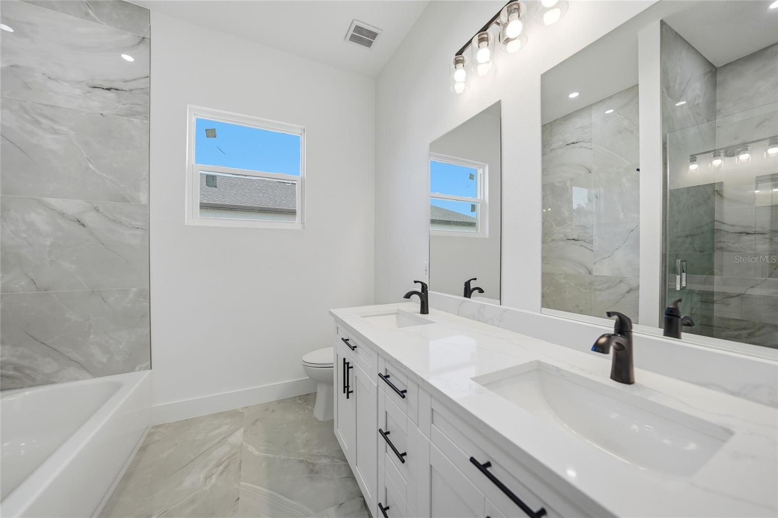 PUNTA GORDA ISLES SEC 20 - Residential