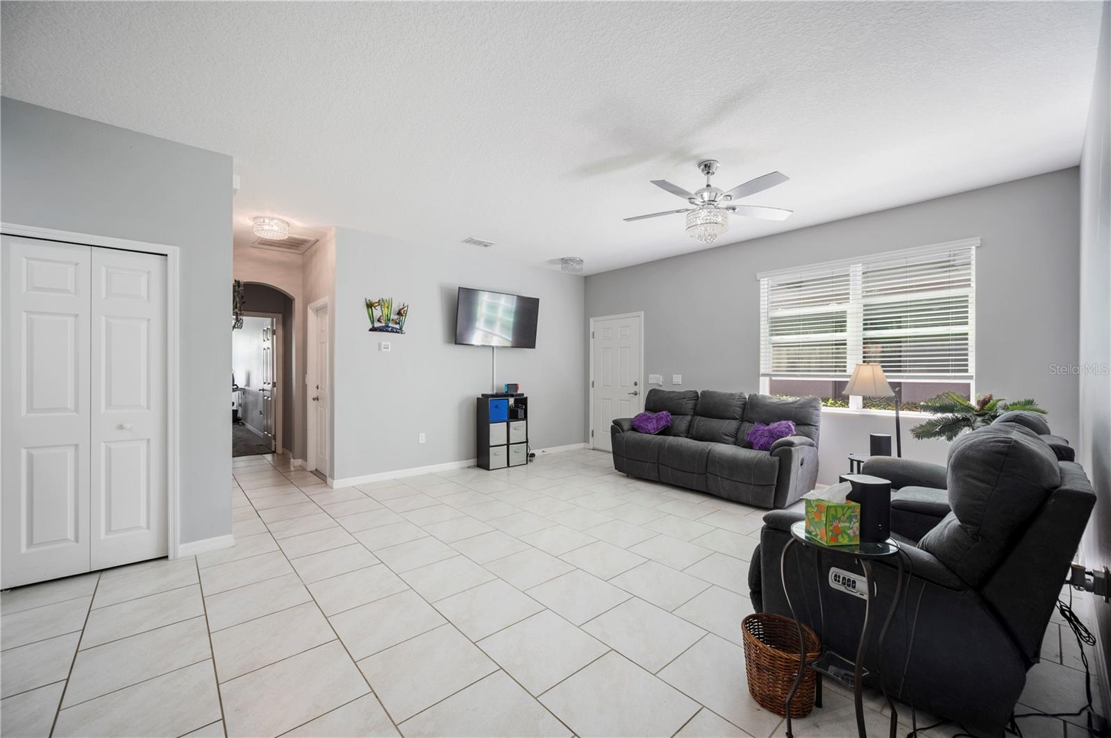 OAKTREE POINTE VILLAS - Residential