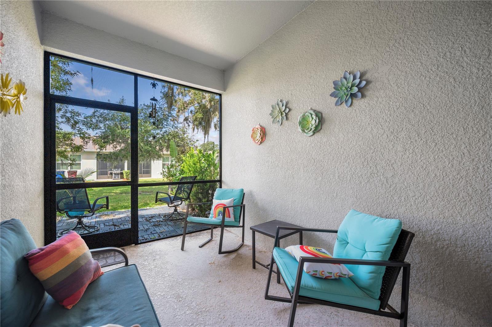OAKTREE POINTE VILLAS - Residential