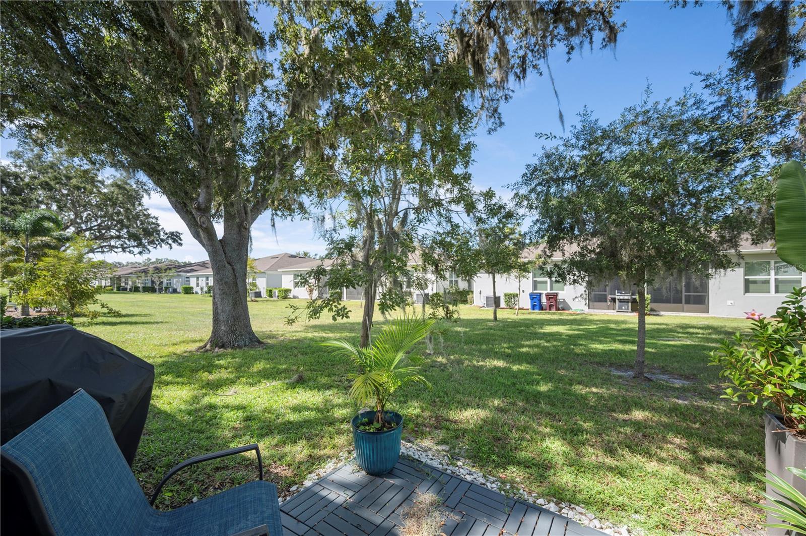OAKTREE POINTE VILLAS - Residential