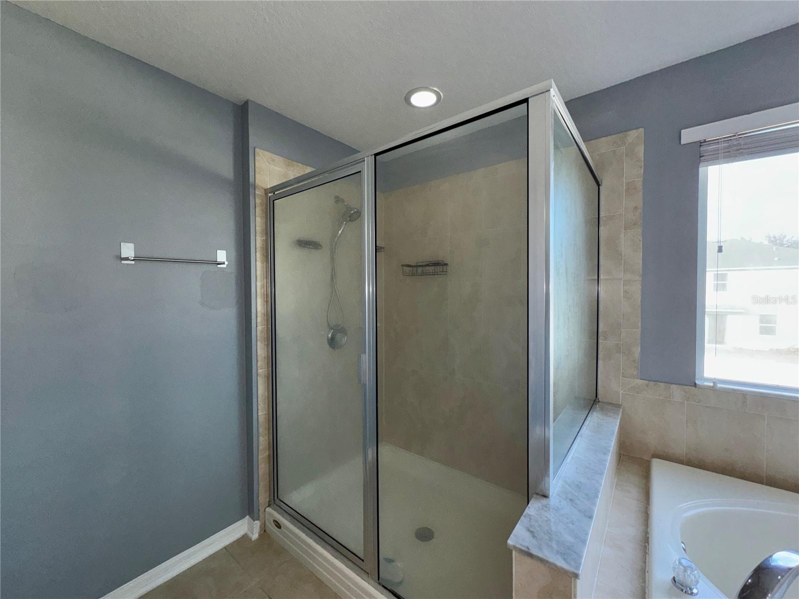 ASBEL ESTATES - Residential Lease