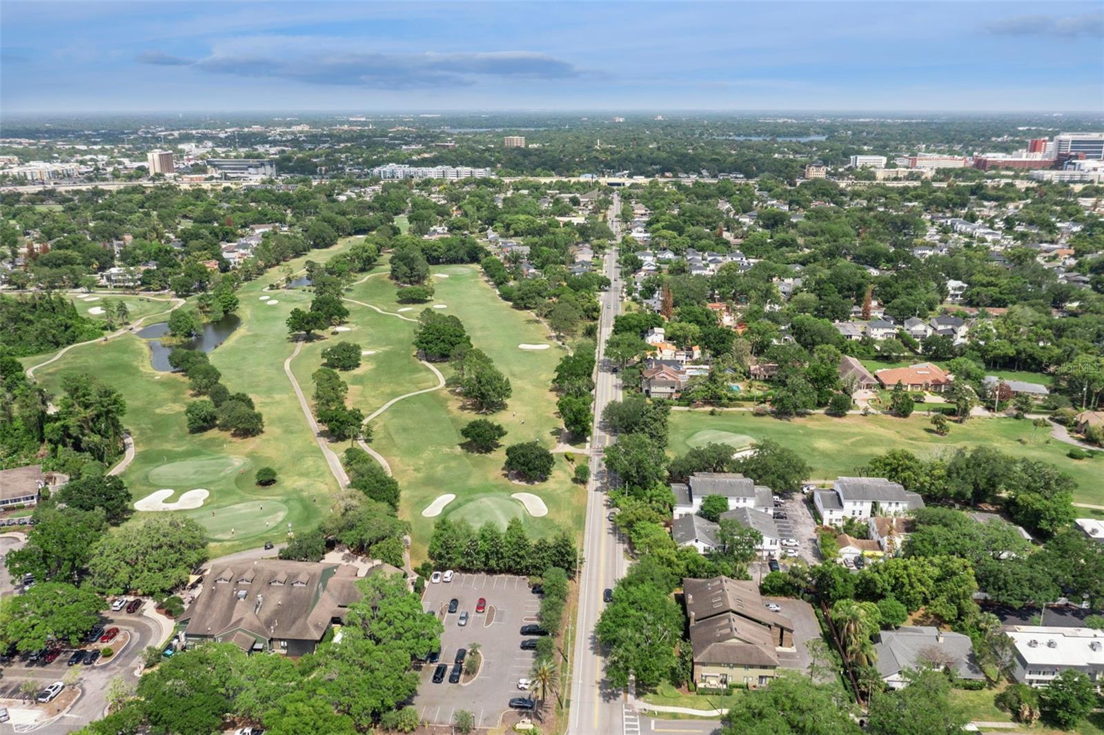 GREENS CONDO PH 04 - Residential