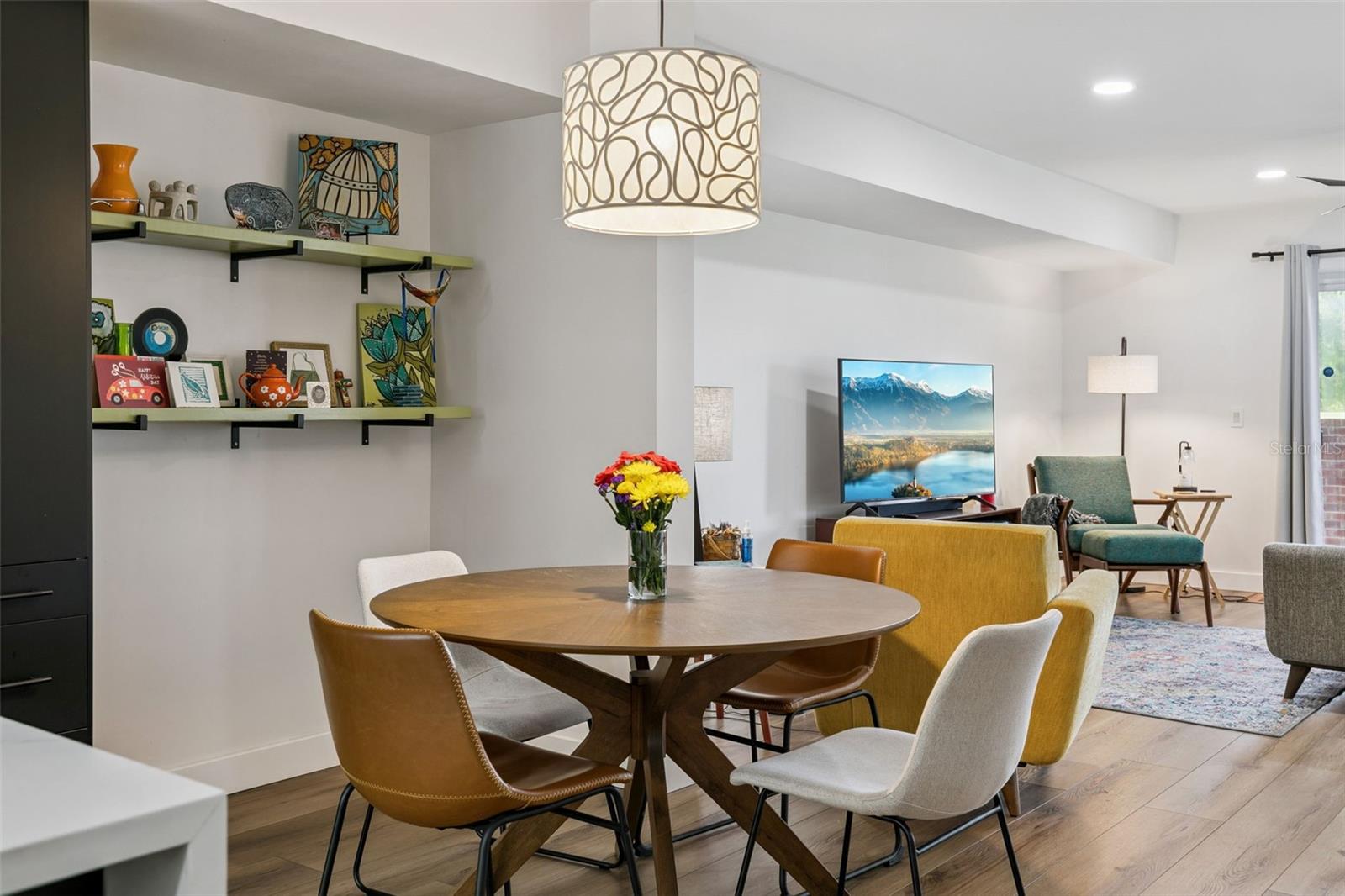 GREENS CONDO PH 04 - Residential