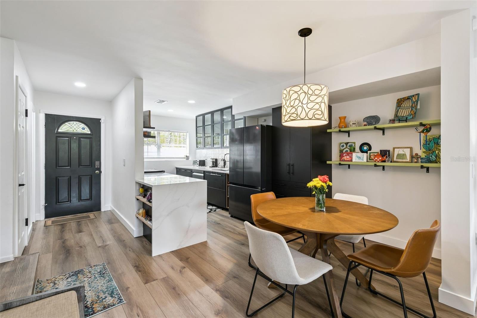 GREENS CONDO PH 04 - Residential