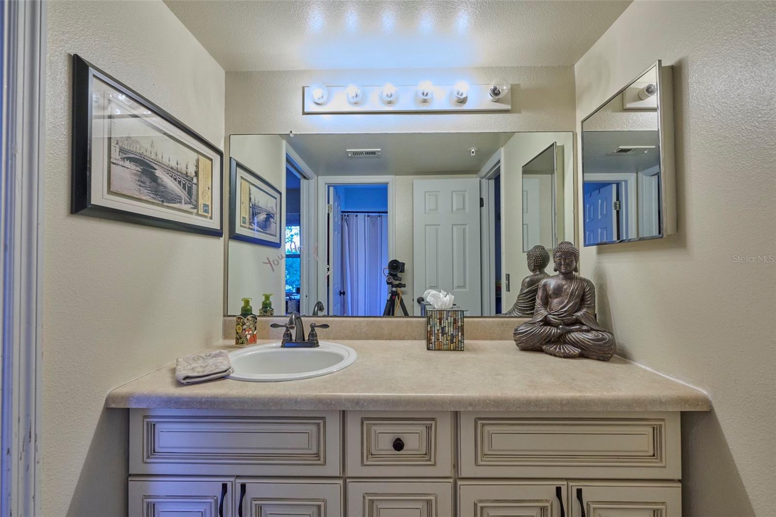 AUDUBON CONDO AT FEATHER SOUND - Residential