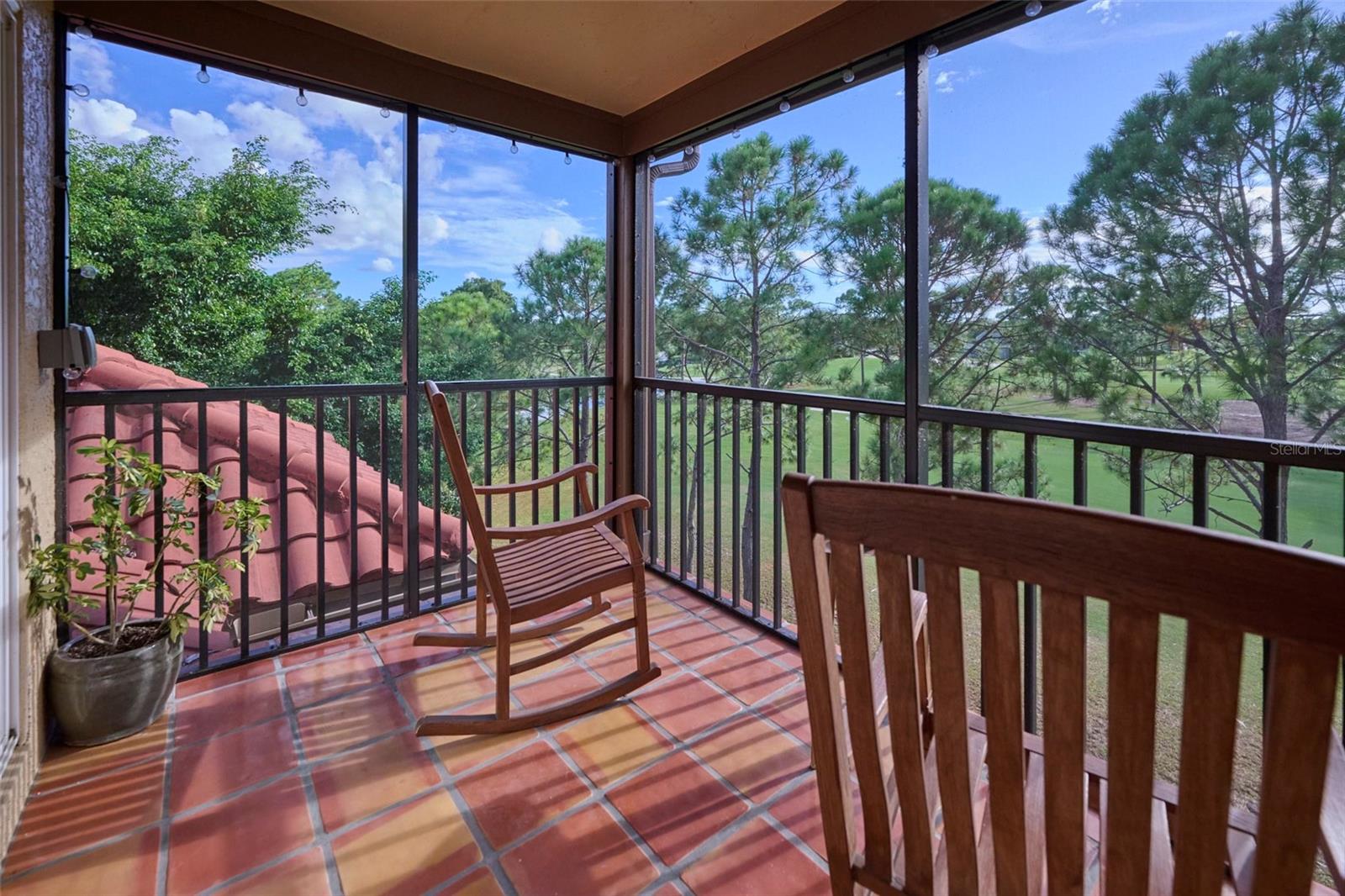 AUDUBON CONDO AT FEATHER SOUND - Residential