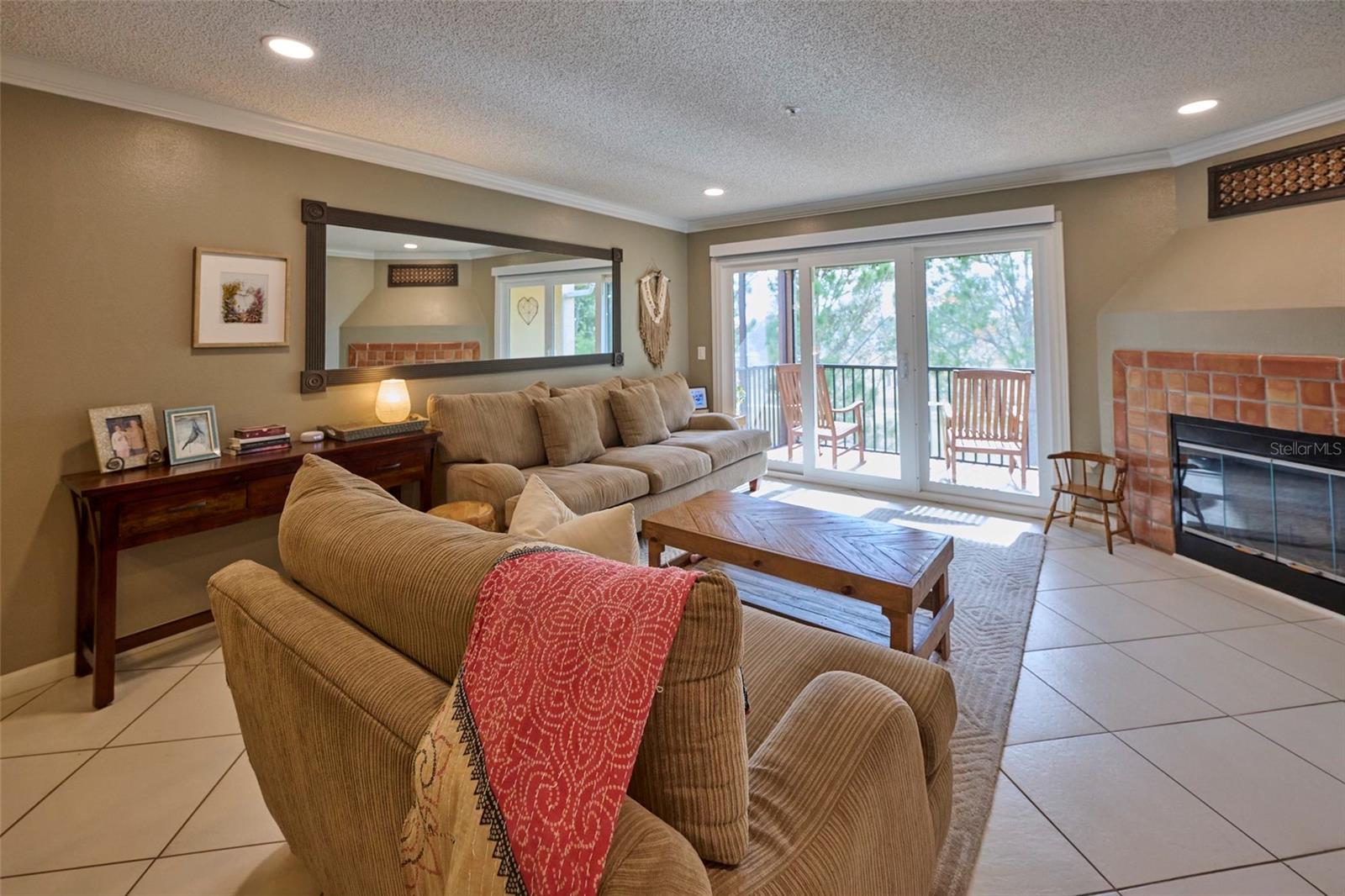 AUDUBON CONDO AT FEATHER SOUND - Residential