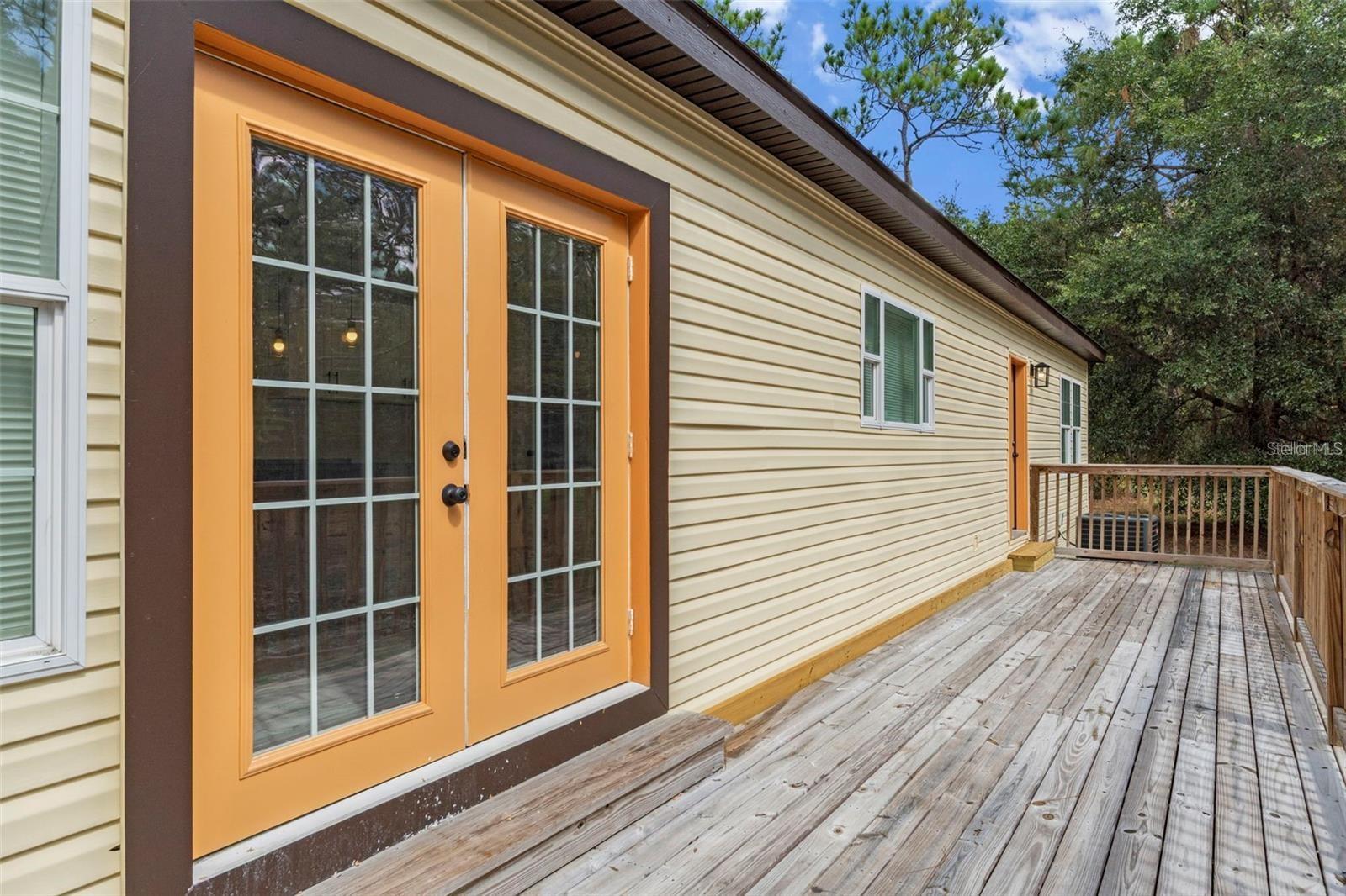 HIGHLAND ACRES - Residential Lease