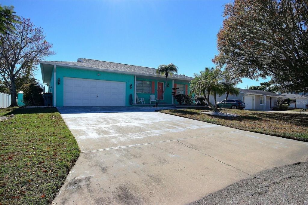 Photo of 531 44th Street Court W, Palmetto, FL 34221 (MLS # A4679895)