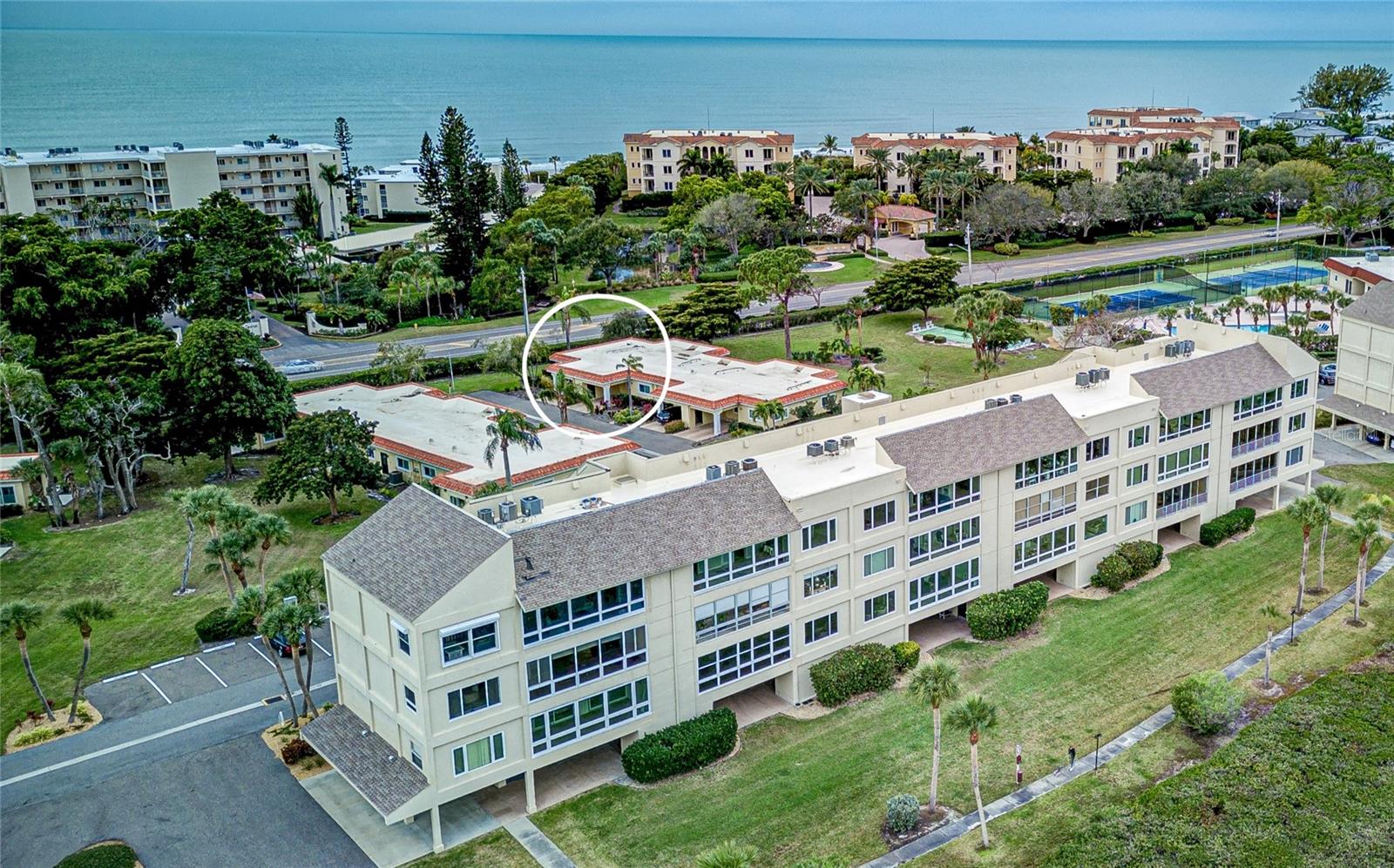 WINDWARD BAY AMD - Residential